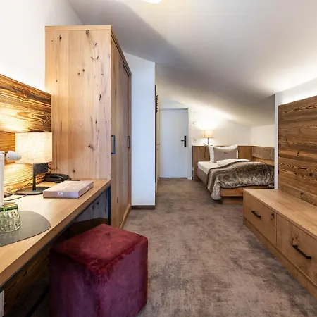 Zehnerkar&hotel Hotel 4*